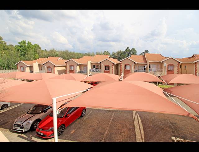 2 BEDROOM APARTMENT FOR SALE IN BUCCLEUCH